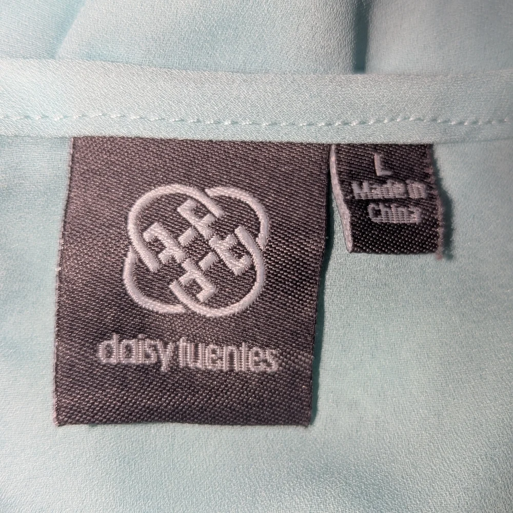 Daisy Fuentes Mint Green Lace‎ Top